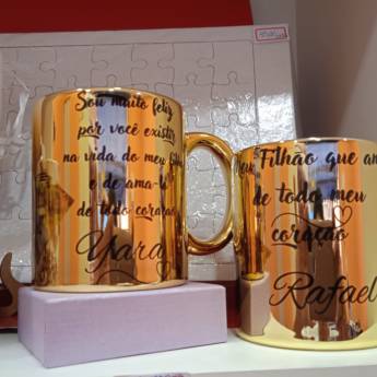 Comprar o produto de Caneca Espelhada Personalizada – Sofisticação e Exclusividade em São Paulo, SP em Personalizados em São Paulo, SP por Solutudo