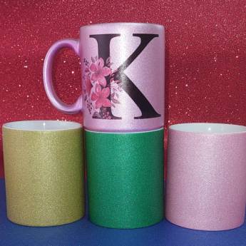 Comprar o produto de Caneca de Glitter Personalizada – Brilho e Exclusividade em São Paulo, SP em Personalizados em São Paulo, SP por Solutudo