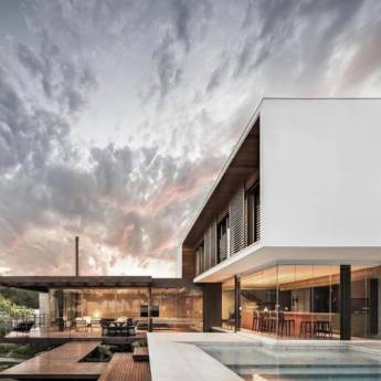 Comprar o produto de Execução de Obras Residenciais de Alto Padrão – Qualidade e Sofisticação em Riviera de Santa Cristina I, SP em Construtoras em Riviera de Santa Cristina I, SP por Solutudo