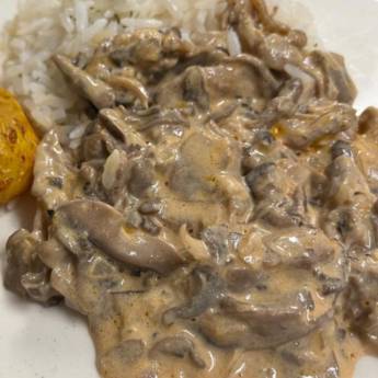 Comprar o produto de Estrogonofe de cogumelos em Vegetarianos em Bauru, SP por Solutudo