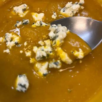 Comprar o produto de Creme de abóbora com gorgonzola em Sopas, cremes e molhos em Bauru, SP por Solutudo