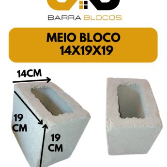 Comprar o produto de Meio Bloco 14x19x19 – Versatilidade e Economia para sua Obra em Barra Bonita, SP em Concretos em Barra Bonita, SP por Solutudo