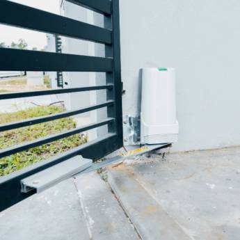 Comprar o produto de Venda de Kit Motor para Portão - Aris Segurança Eletrônica, Águas Lindas de Goiás, GO em Motor para Portão Eletrônico em Águas Lindas de Goiás, GO por Solutudo