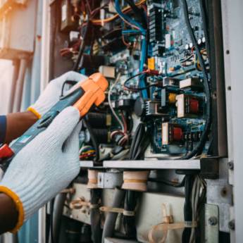 Comprar o produto de Elétrica Industrial – Eficiência e Segurança para sua Empresa em São Manuel, SP em Materiais Elétricos em São Manuel, SP por Solutudo