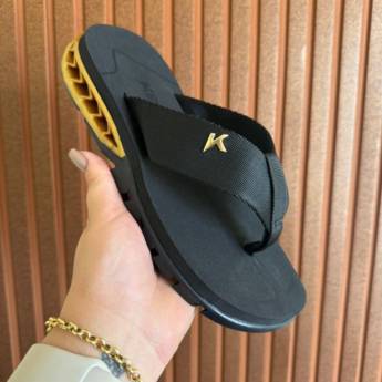 Comprar o produto de Chinelos Kenner em Chinelos em Mineiros, GO por Solutudo