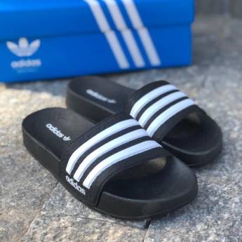 Comprar o produto de Chinelo Slide  em Chinelos em Mineiros, GO por Solutudo