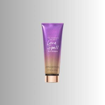 Comprar o produto de Hidratante Love Spell Shimmer - Cris Scudeletti, São Manuel, SP em Perfumarias - Cosméticos em São Manuel, SP por Solutudo