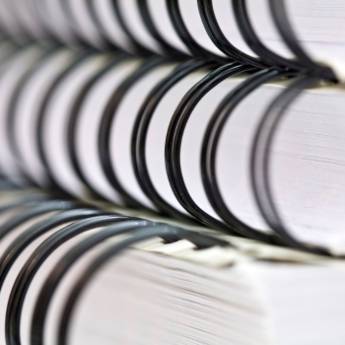 Comprar o produto de Serviço de encadernação em Americana – Organização com acabamento profissional em Nossos Serviços em Americana, SP por Solutudo