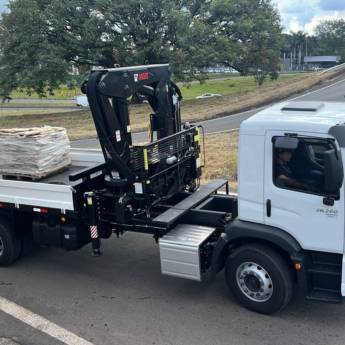 Comprar o produto de Locação de Caminhões para içamento para Construção Civil – Piracicaba, SP em Aluguel de Guindastes em Piracicaba, SP por Solutudo Comprar o produto de Locação de Caminhões para içamento para Construção Civil – Piracicaba, SP em Aluguel de Guindastes em Piracicaba, SP por Solutudo