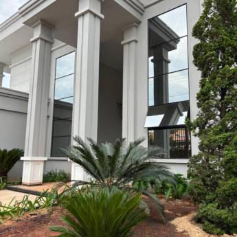 Comprar o produto de Pele de Vidro Sob Medida em Lençóis Paulista, SP em Pele de Vidro em Lençóis Paulista, SP por Solutudo