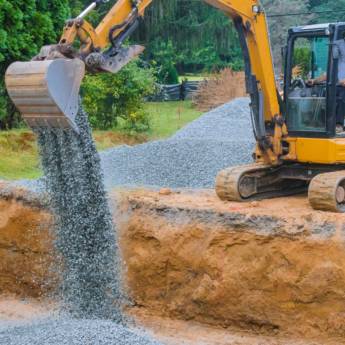 Comprar o produto de Escavações para fundação em Águas de Santa Bárbara - Segurança e Precisão em Terraplanagens em Águas de Santa Bárbara, SP por Solutudo