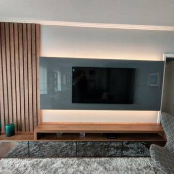 Comprar o produto de Sala Planejada em São Paulo - Conforto e Estilo Sob Medida em Móveis Planejados - Marcenarias em São Paulo, SP por Solutudo