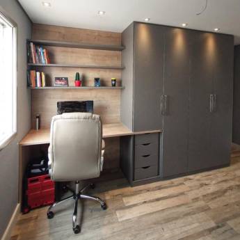 Comprar o produto de Escritório Planejado em São Paulo - Produtividade e Estilo em Móveis Planejados - Marcenarias em São Paulo, SP por Solutudo