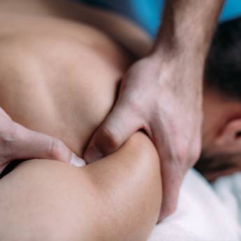 Comprar o produto de Massagem Esportiva em Massagem em Jundiaí, SP por Solutudo