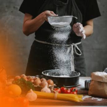 Comprar o produto de Cozinheira em Cozinheiros - Chefs de Cozinha em Botucatu, SP por Solutudo Comprar o produto de Cozinheira em Cozinheiros - Chefs de Cozinha em Botucatu, SP por Solutudo