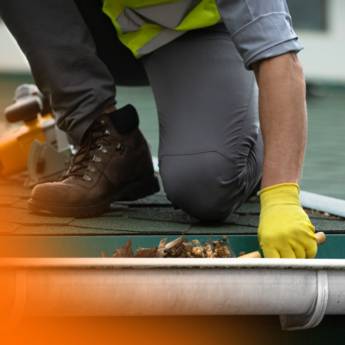 Comprar o produto de Serviços de Calha em Limpeza de Calhas em Botucatu, SP por Solutudo Comprar o produto de Serviços de Calha em Limpeza de Calhas em Botucatu, SP por Solutudo