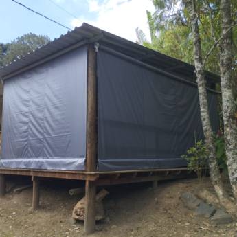 Comprar o produto de Toldos em Pratânia – Soluções Sob Medida com Alta Durabilidade em Toldos e Coberturas em São Manuel, SP por Solutudo