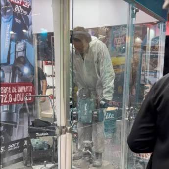 Comprar o produto de Márcio Adriano Tonon Construções marca presença na Feicon, a maior feira da construção civil do Brasil em Construtoras em Riviera de Santa Cristina XIII, SP por Solutudo