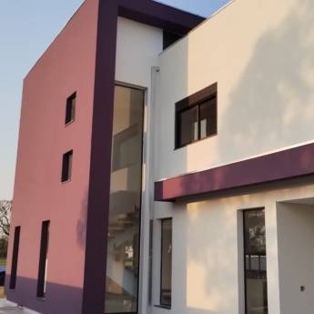 Comprar o produto de Pintura Residencial em Santa Bárbara Resort com Acabamento Premium em Pintores em Santa Bárbara Resort Residence, SP por Solutudo
