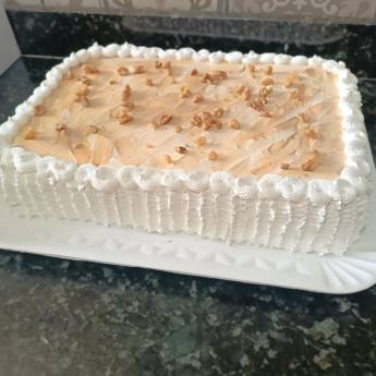 Comprar o produto de Bolo de corte em Avaré – Praticidade e sabor sob medida em Confeitarias em Avaré, SP por Solutudo