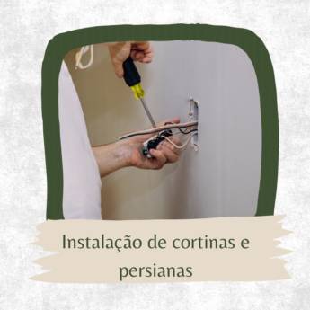 Comprar o produto de Instalação de tomadas e interruptores em Instalações - Reparos em Botucatu, SP por Solutudo
