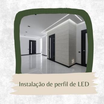 Comprar o produto de Instalação de perfil de LED em Instalações - Reparos em Botucatu, SP por Solutudo