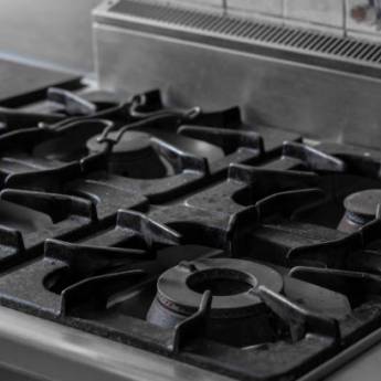 Comprar o produto de Manutenção de Fogão Industrial em Araçatuba em Manutenção em Araçatuba, SP por Solutudo