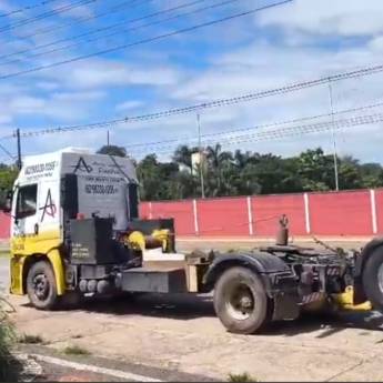 Comprar o produto de Transporte de Caminhão com Agilidade – Goiânia e Região em Guinchos em Goiânia, GO por Solutudo