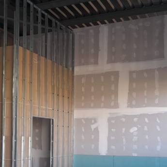 Comprar o produto de Parede Drywall de Gesso com Instalação Rápida – São Pedro, SP em Drywall em São Pedro, SP por Solutudo