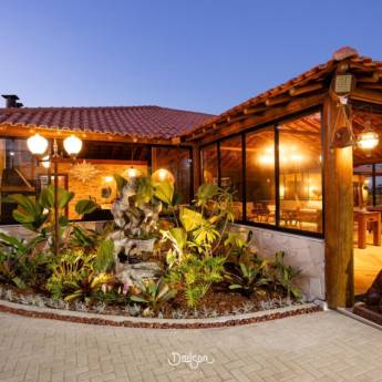 Comprar o produto de Pergolado, Quiosque, Cerca, Parque Infantil, Curral e Escora para Plantação: Soluções de Madeira Tratada para Diversas Necessidades em Petrolina/MG em Madeireiras em Petrolina, PE por Solutudo