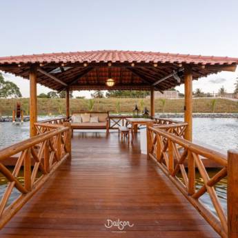 Comprar o produto de Pergolado, Quiosque, Cerca, Parque Infantil, Curral e Escora para Plantação: Soluções de Madeira Tratada para Diversas Necessidades em Petrolina/MG em Madeireiras em Petrolina, PE por Solutudo