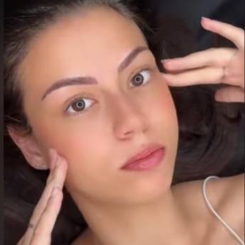 Comprar o produto de Sobrancelhas Fio a Fio em Vicentinópolis– Realce Natural do Olhar em Design de Sobrancelhas em Vicentinópolis, GO por Solutudo