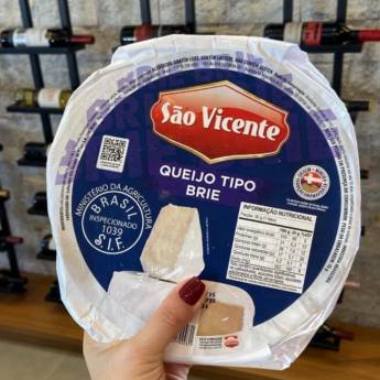 Comprar o produto de Queijo Brie Forma  em Queijo pela empresa Empório Primare Bebidas e Eventos - Loja 02 em Mineiros, GO por Solutudo