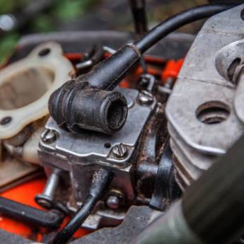 Comprar o produto de Assistência Técnica e Peças para Motosserra a Gasolina – São Manuel em Instalação e Manutenção de Máquinas em São Manuel, SP por Solutudo