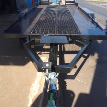 Comprar o produto de Reboque Plataforma Basculante para Transporte de Camionete – MulttiCar Reboques em Campo Grande, MS em Carretas - Carrocerias em Campo Grande, MS por Solutudo