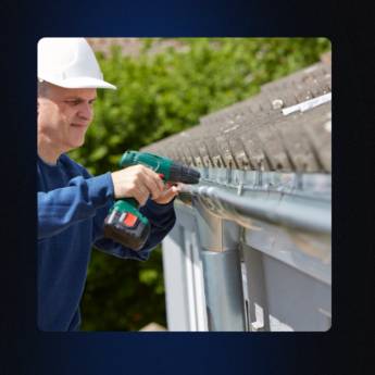 Comprar o produto de Manutenção de Calhas  em Calhas em Botucatu, SP por Solutudo Comprar o produto de Manutenção de Calhas  em Calhas em Botucatu, SP por Solutudo