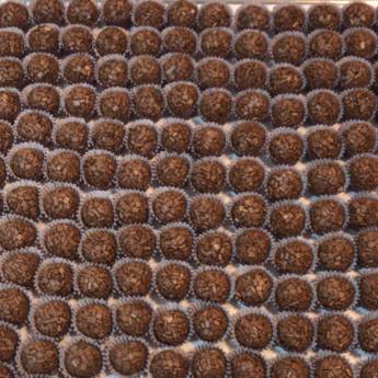 Comprar o produto de Bolos e Chocolates Especiais – Sé em São Paulo em Confeitarias pela empresa Tia Madrinha Bolos e Chocolates em São Paulo, SP por Solutudo