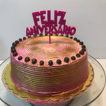 Comprar o produto de Bolos e Chocolates Artesanais – Higienópolis São Paulo em Confeitarias pela empresa Tia Madrinha Bolos e Chocolates em São Paulo, SP por Solutudo