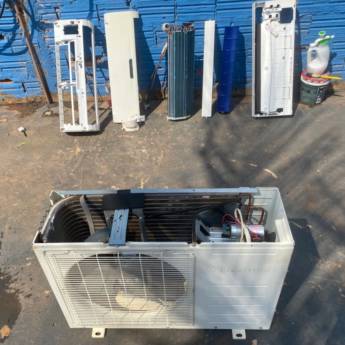 Comprar o produto de Manutenção de Ar Condionado em Ar Condicionado em Mineiros, GO por Solutudo