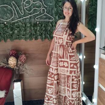 Comprar o produto de Vestido Indiano Tecido que Não Amassa – Conforto e Estilo em São Manuel em Roupas e Acessórios em São Manuel, SP por Solutudo