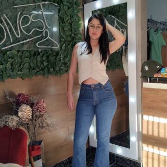 Comprar o produto de Calça Jeans Flare com Lycra Dardak – Elegância e Conforto em São Manuel em Roupas e Acessórios em São Manuel, SP por Solutudo