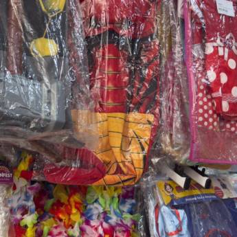 Comprar o produto de Fantasias  em Fantasias em Jundiaí, SP por Solutudo