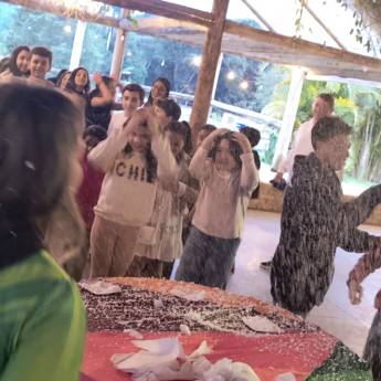 Comprar o produto de Recreação para Festa Teen – Floop Festas em São Paulo, SP em Organização de Festas e Eventos em São Paulo, SP por Solutudo