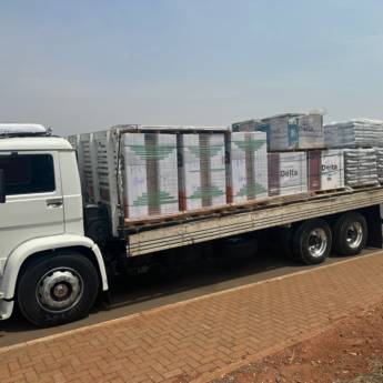 Comprar o produto de Nova entrega sendo realizada cliente Frank Ninho Verde II SP em Pisos e Revestimentos em Ninho Verde II Eco Residence, SP por Solutudo