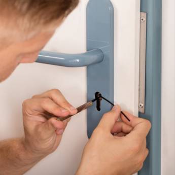 Comprar o produto de Abertura de Fechaduras Rápida – Chaveiros em Boa Vista RR em Chaveiros em Boa Vista, RR por Solutudo