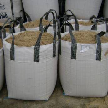 Comprar o produto de AREIA para Construção em Picada Café – Praticidade e Qualidade em Materiais para Construção em Picada Café, RS por Solutudo