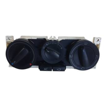 Comprar o produto de Painel Comando Ar Cond. Golf Org Vw Original Usado em Ar Condicionado em Belo Horizonte, MG por Solutudo