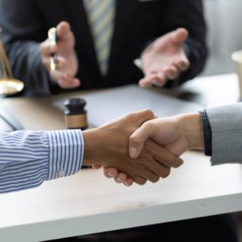 Comprar o produto de Advocacia Cível – Soluções Jurídicas Personalizadas em Itapoá/SC em Direito Cível em Garuva, SC por Solutudo