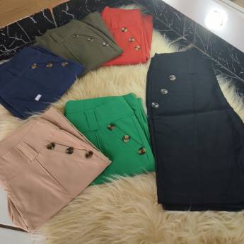 Comprar o produto de Bermuda Feminina - Conforto e Estilo em São Manuel em Roupas e Acessórios pela empresa Sivest em Areiópolis, SP por Solutudo