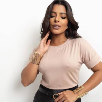 Comprar o produto de Blusa Viscolycra tamanho único veste até G - São Manuel, SP em Roupas Femininas pela empresa Sivest em Areiópolis, SP por Solutudo